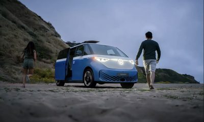 volkswagen-uber-id-buzz-robotaxi-service