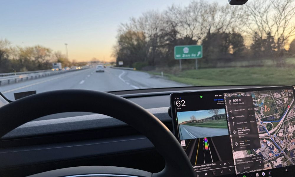 Tesla FSD 14.3 [Credit: TESLARATI)
